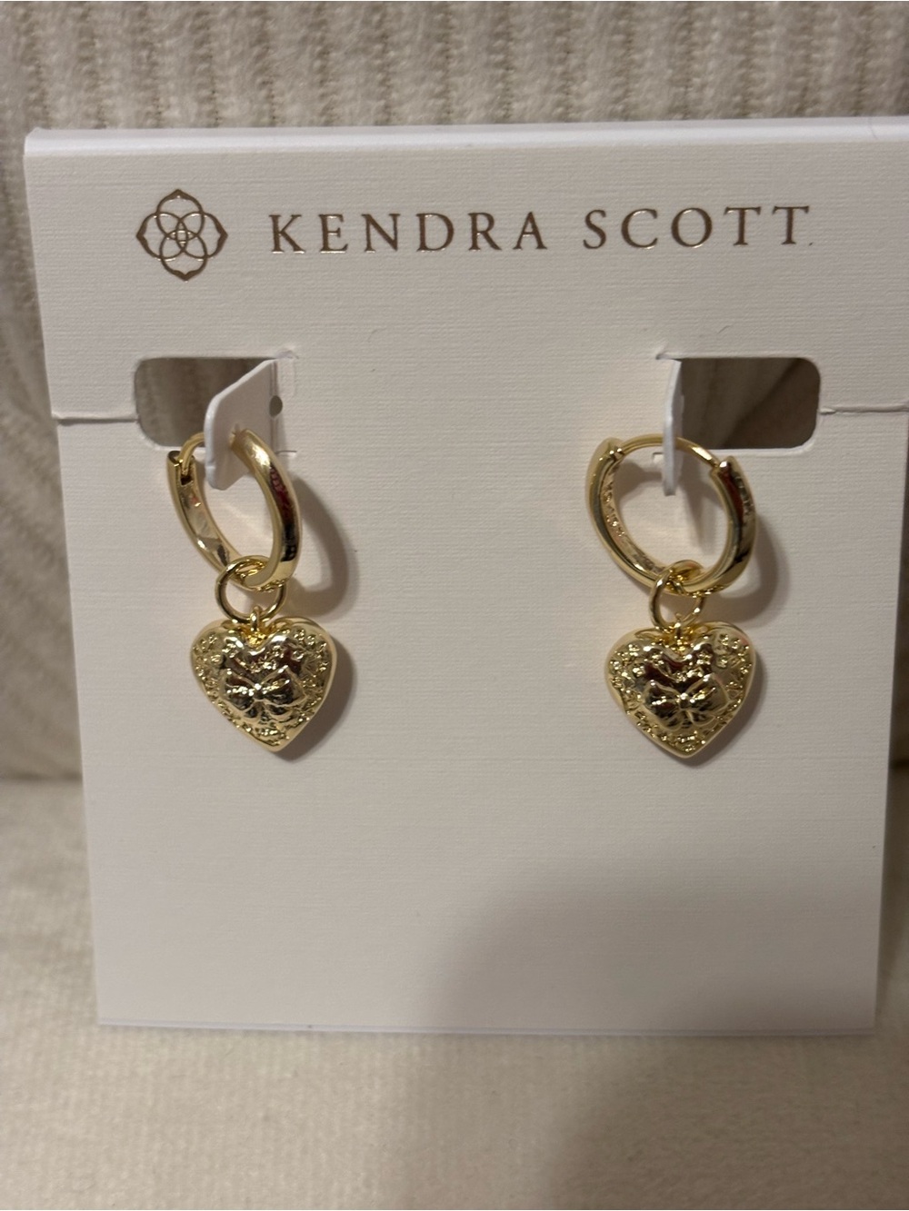 Kendra Scott Textured Gold Heart Huggie Earrings - Picture 3 of 4